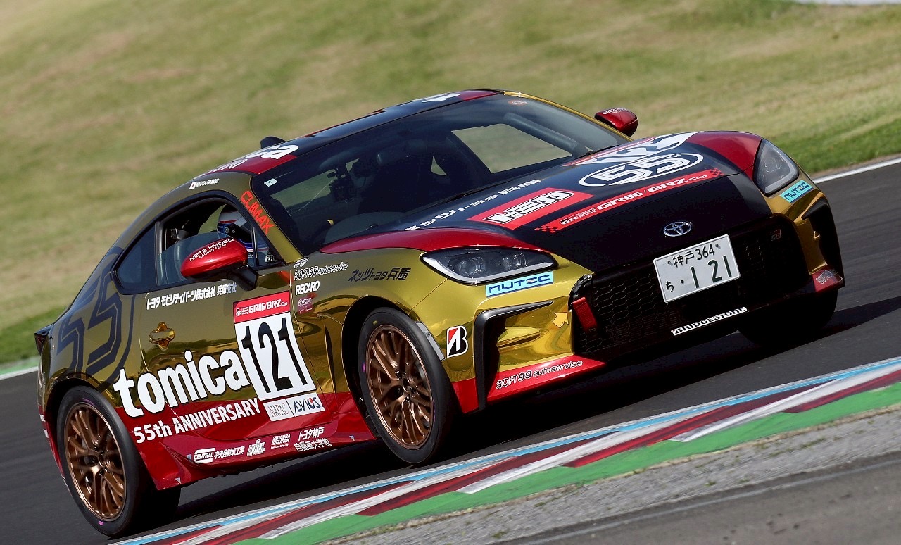 tomica ネッツ兵庫 BS GR86 トヨタ GR86レーシングカーの画像